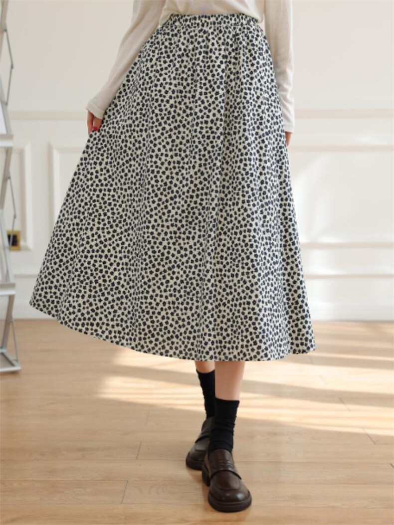 （现货）春季高级感优雅碎花半身裙，女装半身裙，卓儿衣人