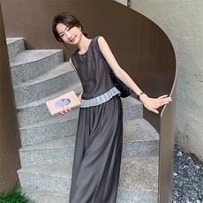 新款现货主推下摆压绉木耳边套装9860-P125-K178，女装套装/套裙，2C129