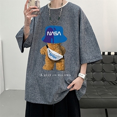 蓝色