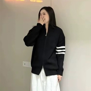 重磅秋冬北极绒开衫毛衣美式复古休闲慵懒风男女立领针织衫外套,提臀短裤怎么搭配图片