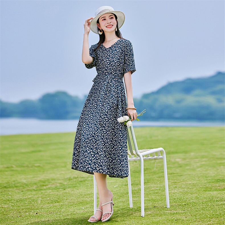 复古宽松休闲棉麻风印花连衣裙女2025夏季新款短袖遮肚显瘦长裙子,女装连衣裙,铭街依杨