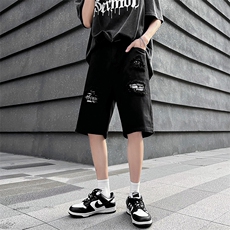黑色