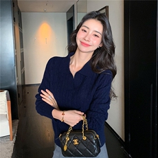 藏青色