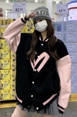 23年秋装新款美式棒球服撞色刺绣212A-8801-P140-198，女装短外套，浙宝212A