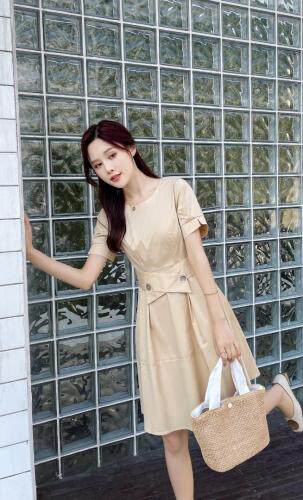 2021夏装连衣裙M-XXL，女装连衣裙，艾涵o