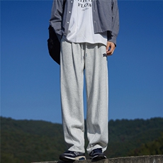 灰色