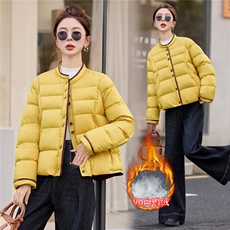 黄色时尚立领短款羽绒服女2025冬季新款宽松百搭超好看白鸭绒外套，女装羽绒服，余墨