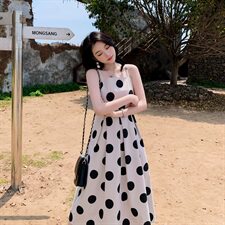 现货主推款高点击高转化大圆点吊带裙1318A-D04，女装背心吊带，西子