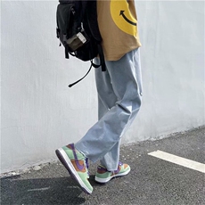 蓝色