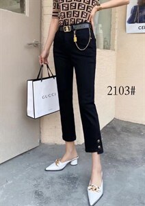 牛仔系列，颜色正，版型超舒适，做工面料精致图片