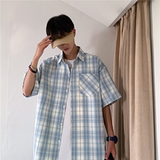 浅蓝色