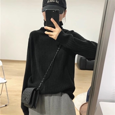 黑色