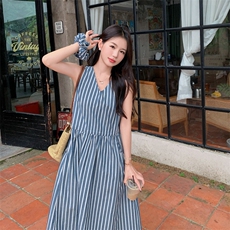 【新品现货】蓝色条纹背心连衣裙8816-P135-K188，女装连衣裙，2C317A