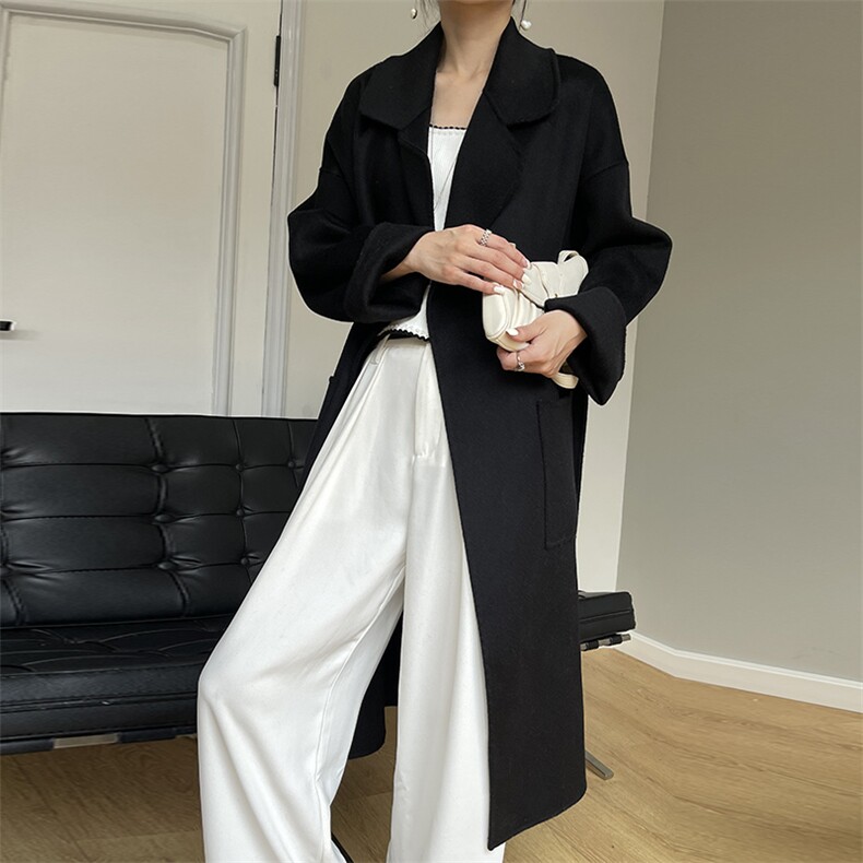 秋冬季羊毛时尚休闲经典V领口袋无扣腰带中长款大衣，女装双面呢大衣，温贝尔羊绒大衣