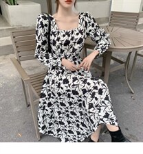 收腰碎花不规则裙摆中淑显瘦中长款韩版时尚连衣裙，女装连衣裙，荷塘月色