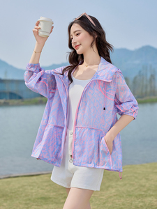 时尚连帽宽松印花防晒衣女2025夏季新款休闲百搭超好看防晒服外套图片