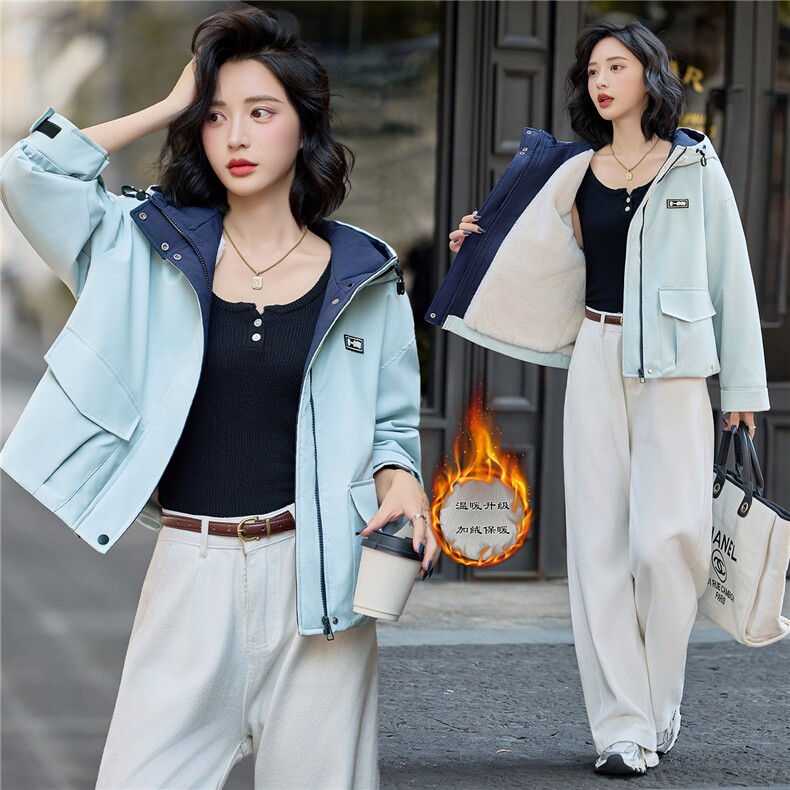 【大量现货】2025年冬季新款时尚连帽棉服短款休闲运动风撞色棉服，女装棉衣/棉服，依路服饰