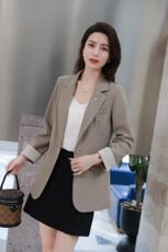 【现货】新款气质西装外套，女装西装，新依佳人