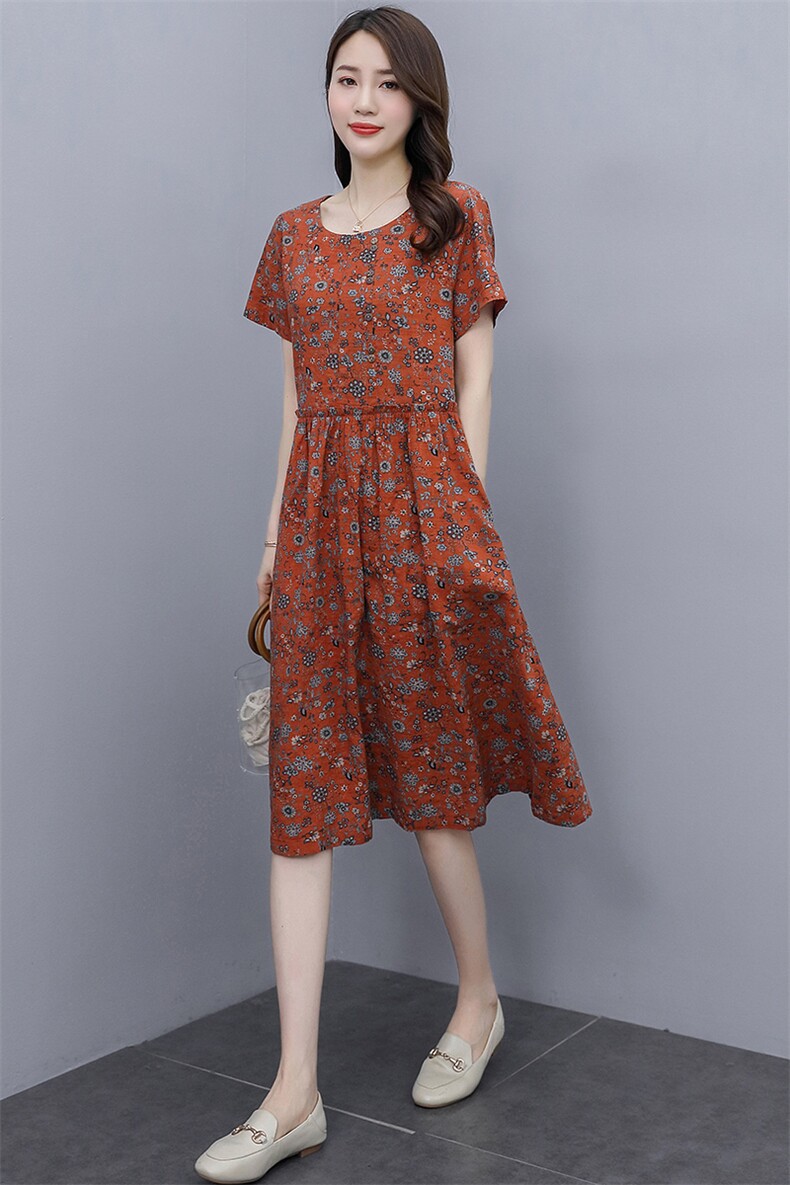 2022夏季新款简约气质优雅圆领时尚宽松休闲舒适连衣裙,女装连衣裙,依万里