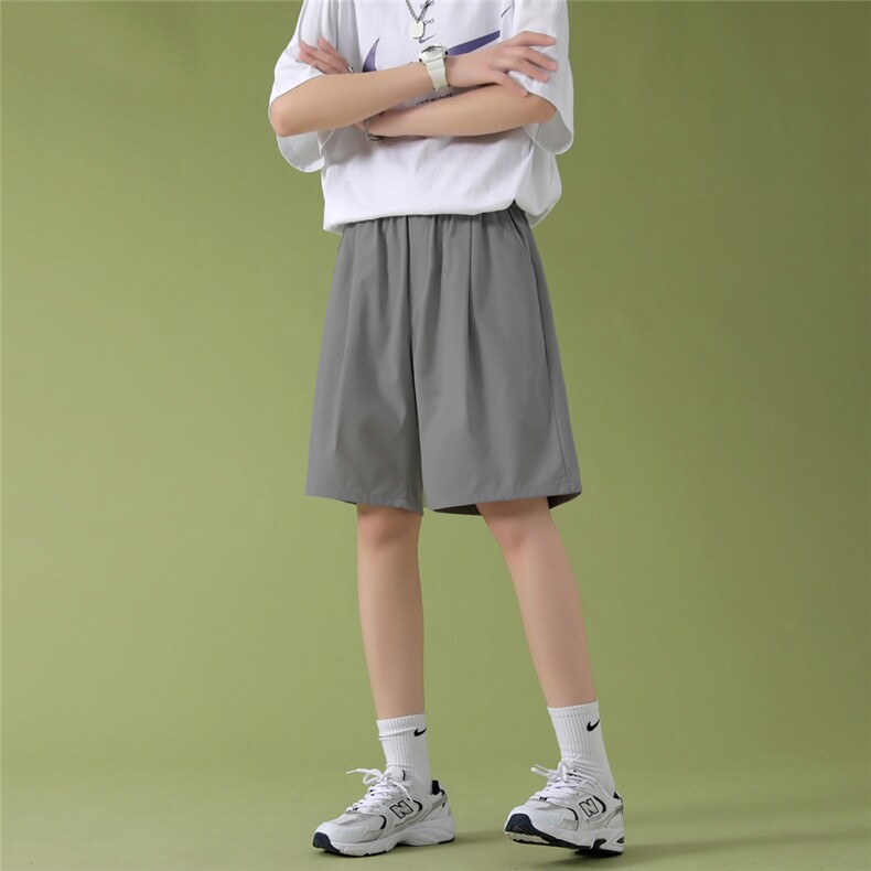 白色