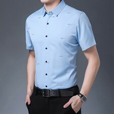 天蓝色