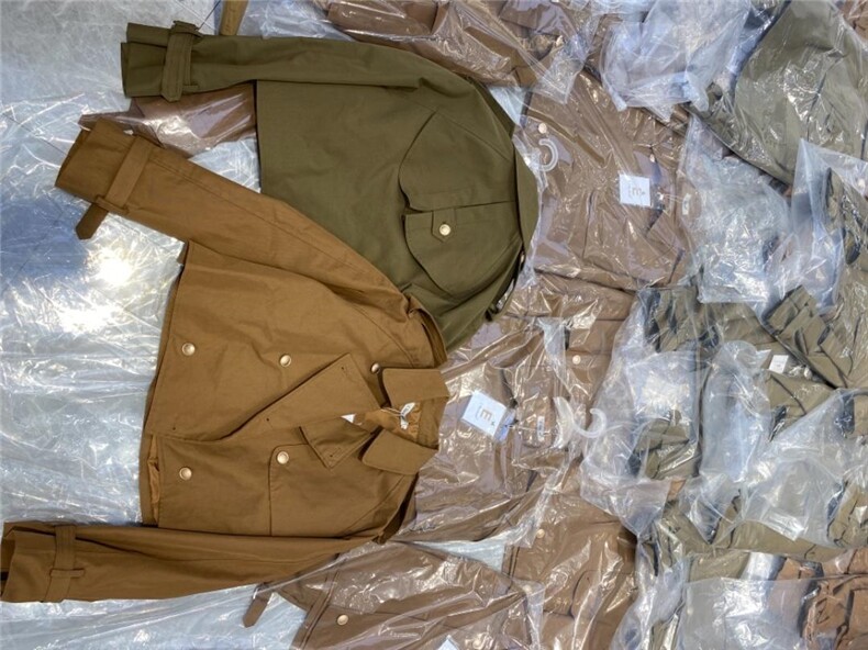 欧货短款风衣，女装风衣，浪漫E点