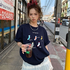 藏青色