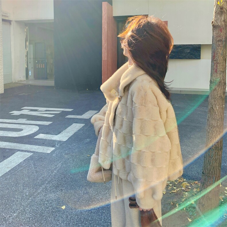 杏色仿水貂毛皮毛一体羊羔毛厚外套女秋冬超火好看高级感加绒棉服,女装短外套,2C151