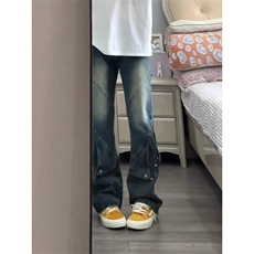 蓝色