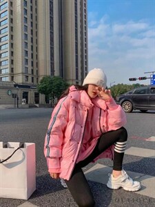 羽绒服,女装羽绒服,六月