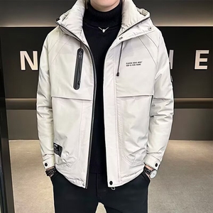 男士高端连帽夹克春秋新款冲锋衣外套秋装潮牌休闲工装上衣服图片