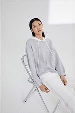 现货、春季新款、带帽拼接卫衣，女装卫衣/绒衫，素墨