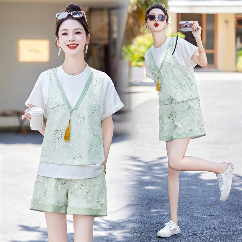 现货2024夏季新款重工绣花短裤两件套新中式气质套装，女装套装/套裙，星期衣
