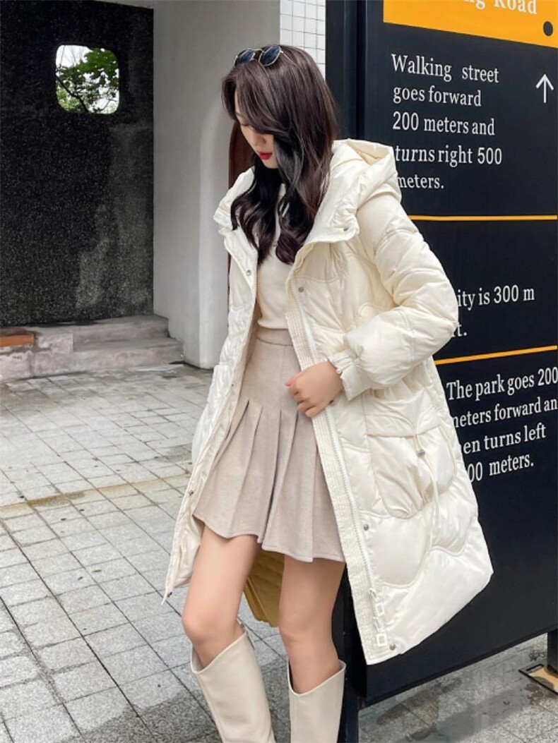 冬款现货羽绒服，女装羽绒服，欧蔓意