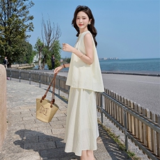 主推套装两件套连衣裙女2025夏季新款女装休闲气质裙子遮肚子好，女装套装/套裙，美拉德工厂直营店