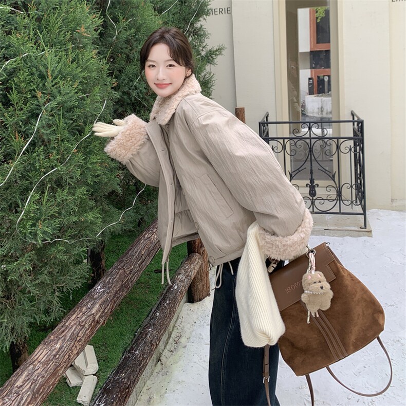 新品-羊羔毛拼接90白鸭绒羽绒服 82723款 P330 K458图片