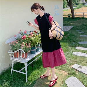 时尚撞色拼接连衣裙女2025夏季新款韩系宽松洋气设计感中长款裙子图片