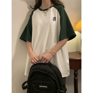 1中性风插肩袖设计T恤女大码S立体贴标短袖T恤男DT8777P28控49,白色t恤怎么搭配短裤男图片