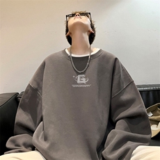 深灰色