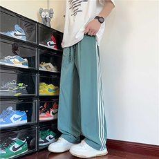 绿色