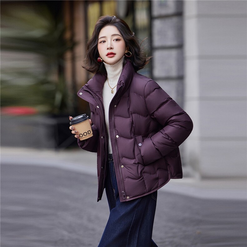 2025年冬季新款时尚百搭潮流白鸭绒面包服外套,女装羽绒服,姿萝菲