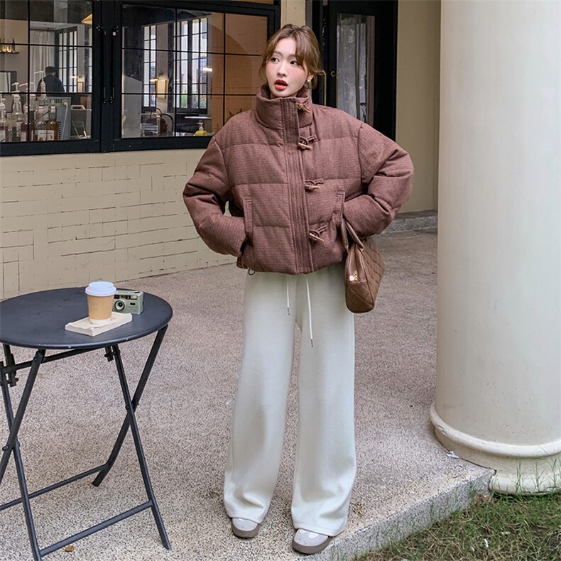 咖色格纹高级感羽绒服女冬复古保暖加厚白鸭绒外套6097P255K368,女装羽绒服,维壹
