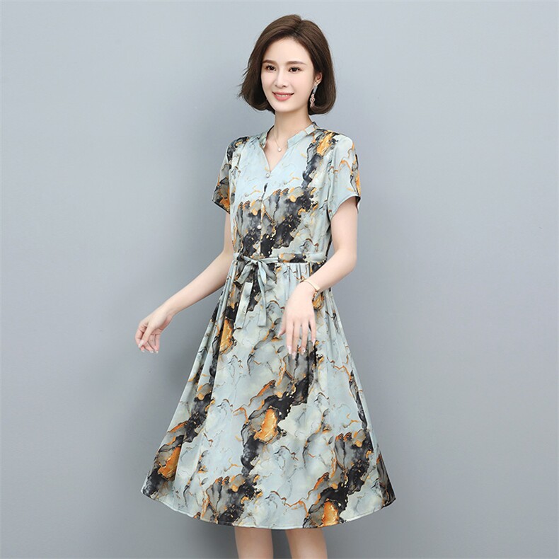 2022夏季新款复古印花雪纺连衣裙优雅显瘦V领短袖长裙,女装连衣裙,依恋蒂丝