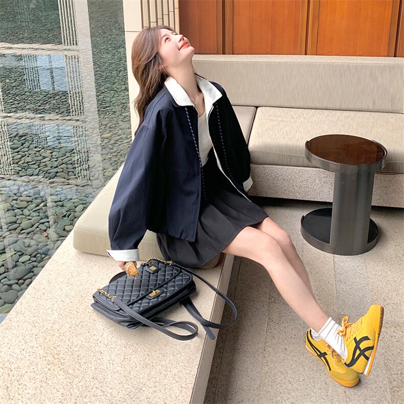 【首-发新款】现货时尚休闲拼接双层领外套ZB285-1901-P145-K215,女装短外套,浙宝285（原212）