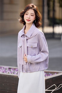 2026年春季女士休闲风外套图片