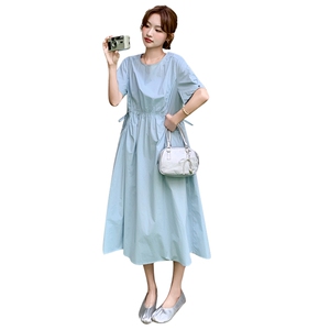 法式减龄浅蓝色连衣裙女夏2025新款巨好看夏日漂亮流行高级感长裙图片