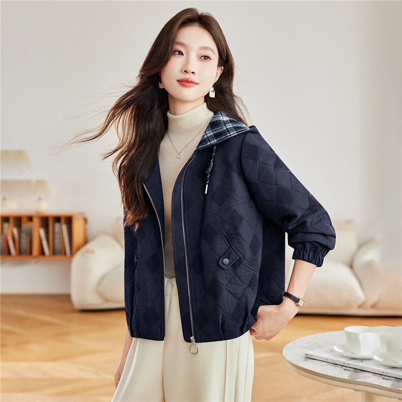 时尚菱格纹连帽夹棉外套女2026春新款宽松休闲短款,女装短外套,简韵佳