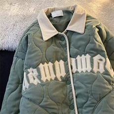 绿色