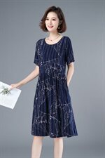 2021年夏季通勤中长款A字裙立体装饰短袖韩版40-49周岁裙子，女装连衣裙，伊满意