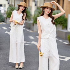 现货轻熟风气质套装女2026夏季麻料薄款西装马甲上衣阔腿裤两件套，女装套装/套裙，艾仟回(原伊仟回)
